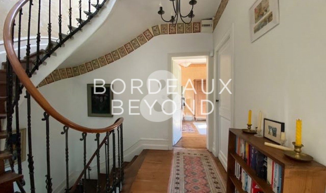 GIRONDE POMEROL Houses for sale