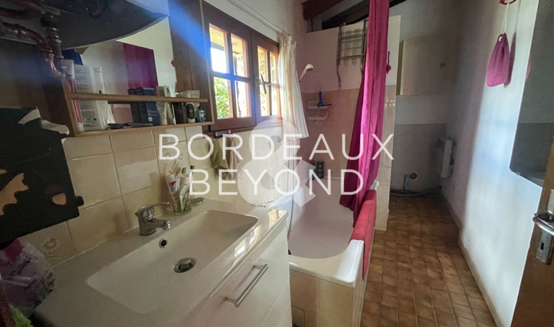 GIRONDE MONSEGUR Houses for sale