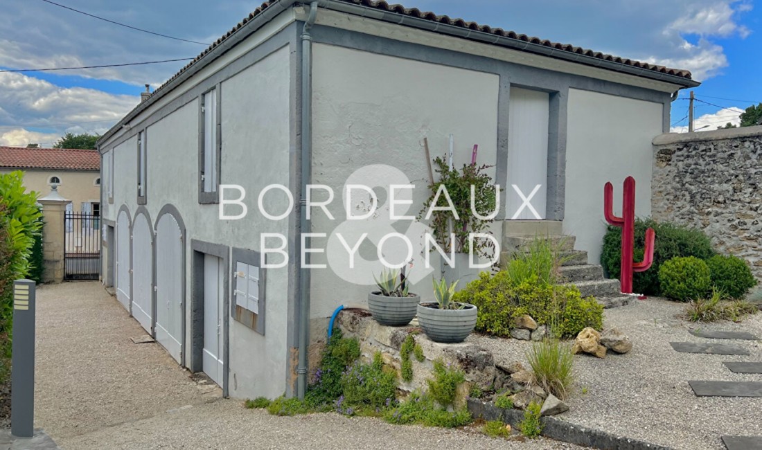 GIRONDE HOSTENS Houses for sale