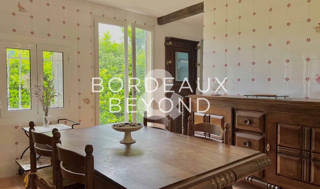 GIRONDE CARIGNAN DE BORDEAUX Houses for sale