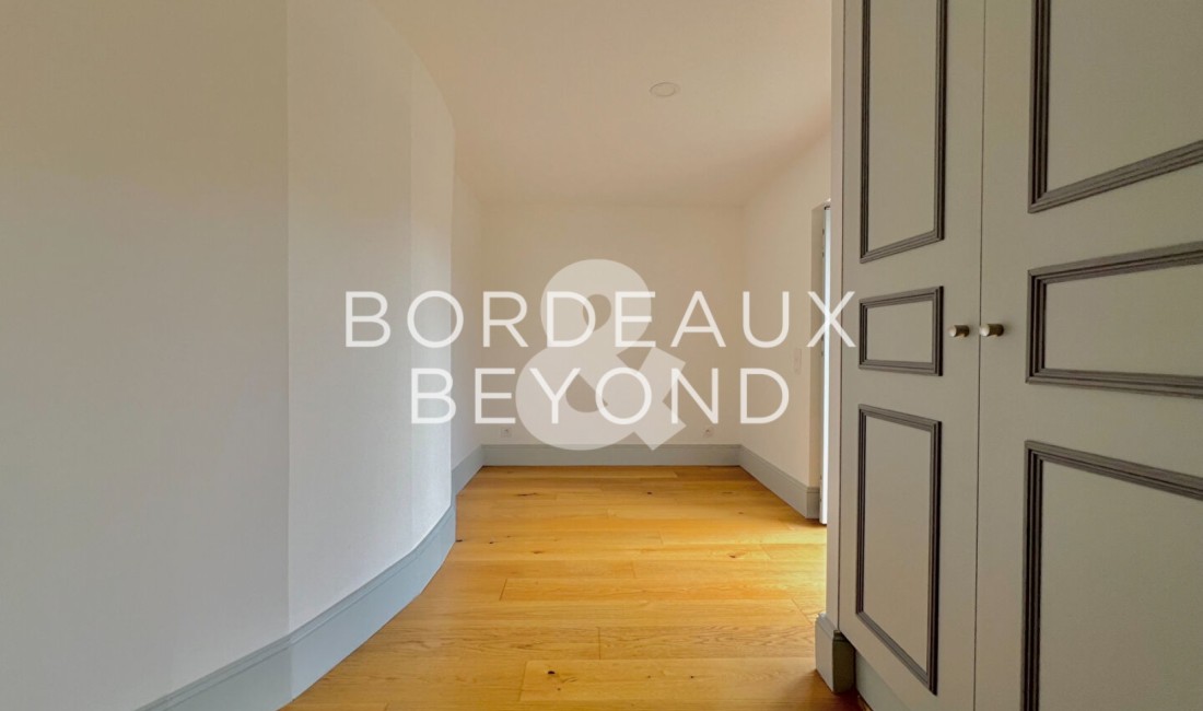 GIRONDE BOULIAC Apartments for sale