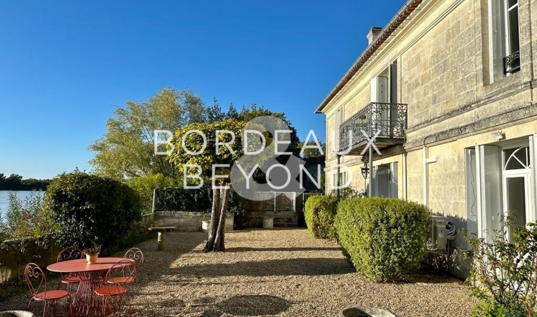 GIRONDE FRONSAC Houses for sale